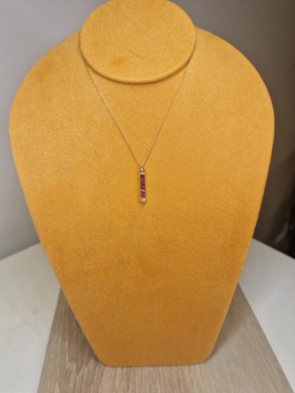 Pendentif or jaune rubis et diamants 44000008